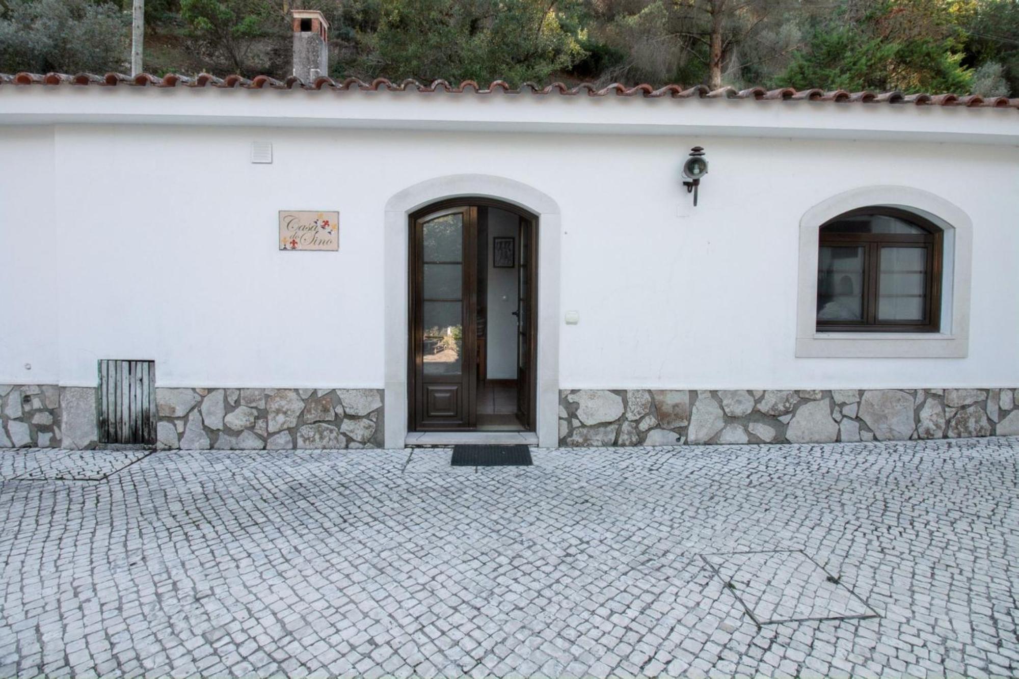 Bicentennial House In Porto De Mos With Mountain View And Pool Exteriör bild